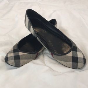 Burberry Flats - 9